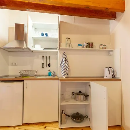 Apartment Gallery B28 - 3 Bedroom Downtown Sofia