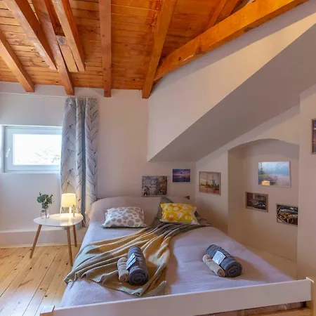 Apartment Gallery B28 - 3 Bedroom Downtown